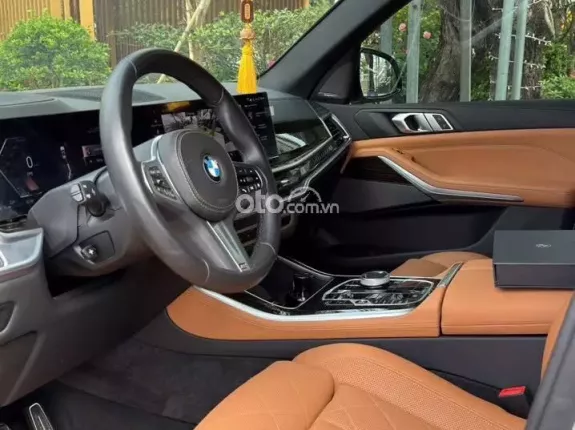 BMW X5 sDrive20i Msport  2024 - BMW X5 M-Sport 2025