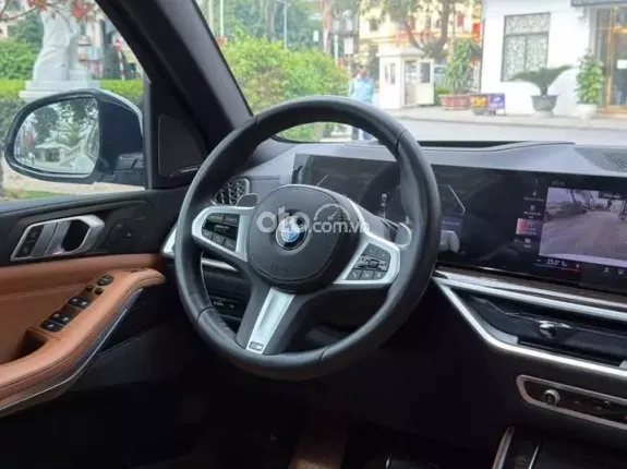 BMW X5 sDrive20i Msport  2024 - BMW X5 M-Sport 2025