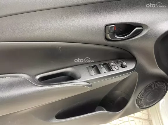 Toyota Vios 1.5 E CVT 2023 - BH chính hãng Toyota Sure