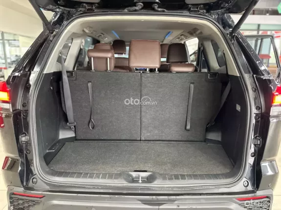 Toyota Innova Cross Hybrid 2025 - Mới 99%