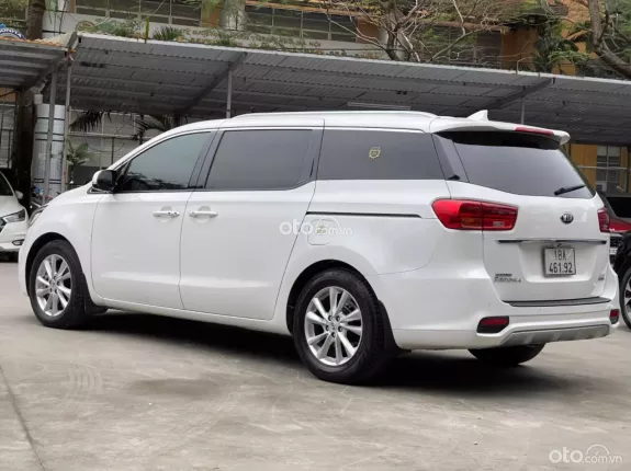 Kia Sedona 2.2 DAT 2019 - 7 Chỗ Đa Dụng