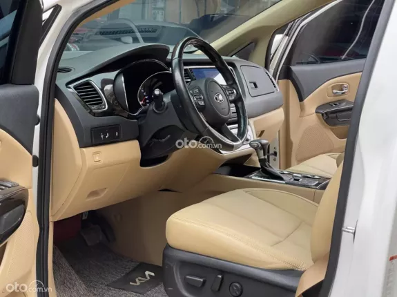 Kia Sedona 2.2 DAT 2019 - 7 Chỗ Đa Dụng