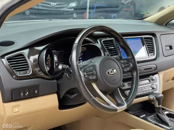Kia Sedona 2.2 DAT 2019 - 7 Chỗ Đa Dụng