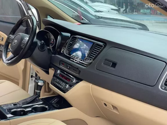 Kia Sedona 2.2 DAT 2019 - 7 Chỗ Đa Dụng