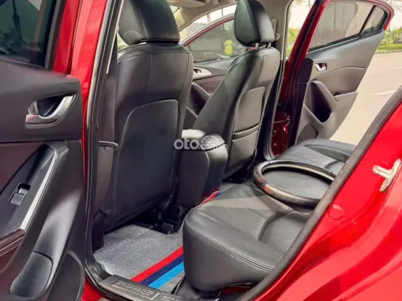 Mazda 3 1.5L Sedan 2017 - Xe cực đẹp, Form 2018