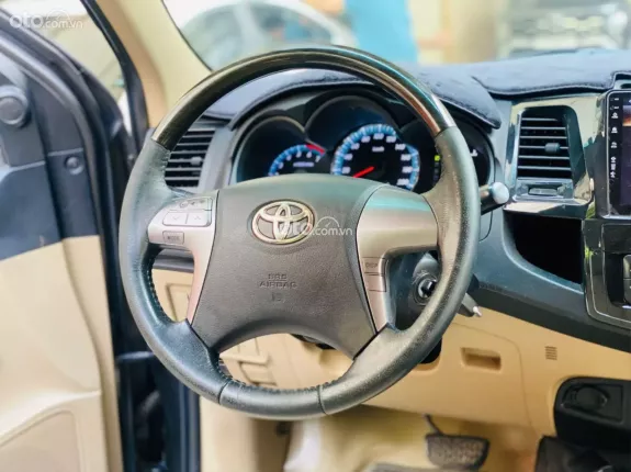 Toyota Fortuner 2.7 V 4X2 AT 2014 - Xe cũ chất lượng cao, bảo hành đầy đủ