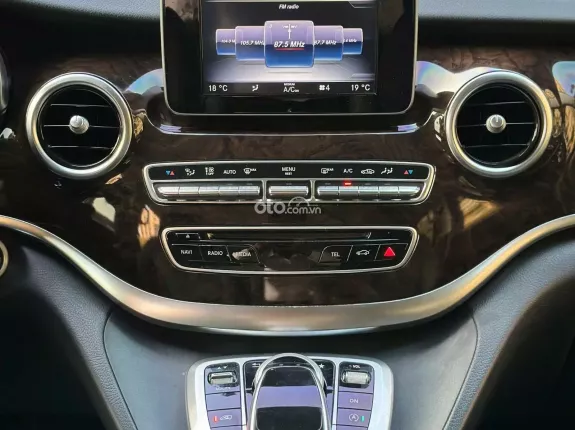 Mercedes-Benz V250 AMG 2016 - MODEL 2016