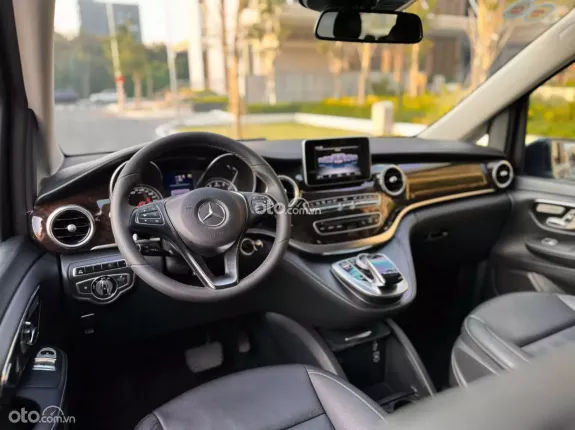 Mercedes-Benz V250 AMG 2016 - MODEL 2016