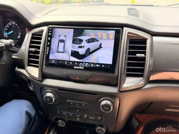 Ford Everest Titanium 2.0 AT 4x2 2020 - XE 7 CHỖ CHÍNH HÃNG_BẢO HÀNH 1 NĂM _TIẾT KIỆM NHIÊN LIỆU