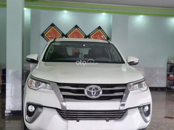 Toyota Fortuner 2.5G 4x2 MT 2017 - Xe đẹp, máy nguyên zin