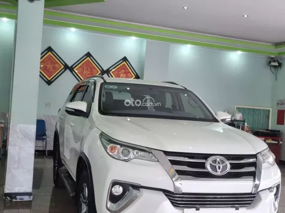 Toyota Fortuner 2.5G 4x2 MT 2017 - Xe đẹp, máy nguyên zin