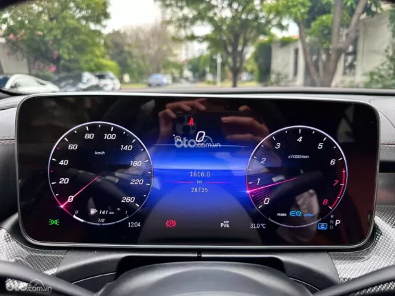 Mercedes-Benz C300 AMG 2022 - BAO ĐẬU BANK 70-90% (Ib Zalo tư vấn trực tiếp 24/7)