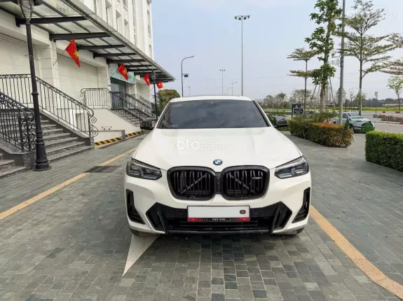 BMW X4 xDrive20i 2023 - BAO ĐẬU BANK 70-90% (Ib Zalo tư vấn trực tiếp 24/7)