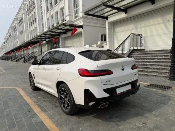 BMW X4 xDrive20i 2023 - BAO ĐẬU BANK 70-90% (Ib Zalo tư vấn trực tiếp 24/7)