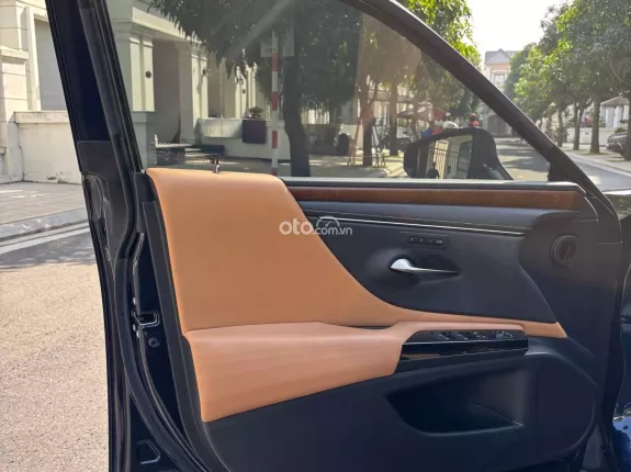 Lexus ES 250 F-Sport 2021 - LEXUS ES250 - Sedan hạng sang cỡ trung nhập khẩu nguyên chiếc từ Nhật Bản