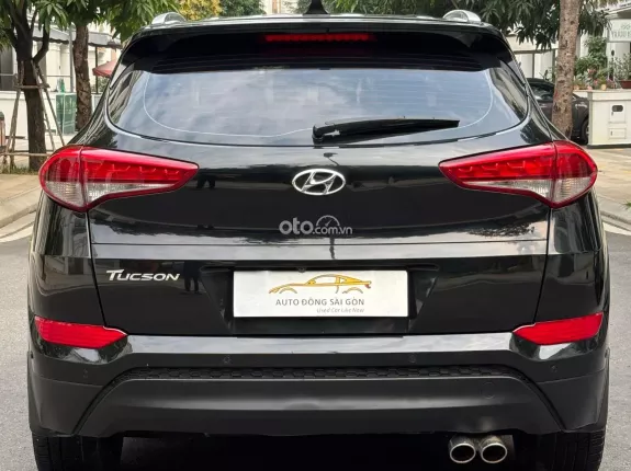 Hyundai Tucson 2.0 Tiêu chuẩn 2018 - SUV 5 chỗ gầm cao, Máy xăng số tự động