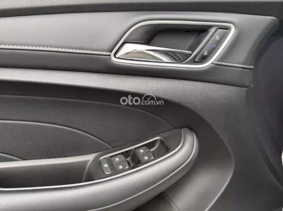 MG 5 1.5L MT 2024 - 1 chủ nilon chưa bóc hết hỗ trợ bank