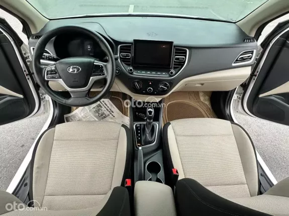 Hyundai Accent 1.4 AT 2023 - Huyndai Acent 1.4 AT 2023