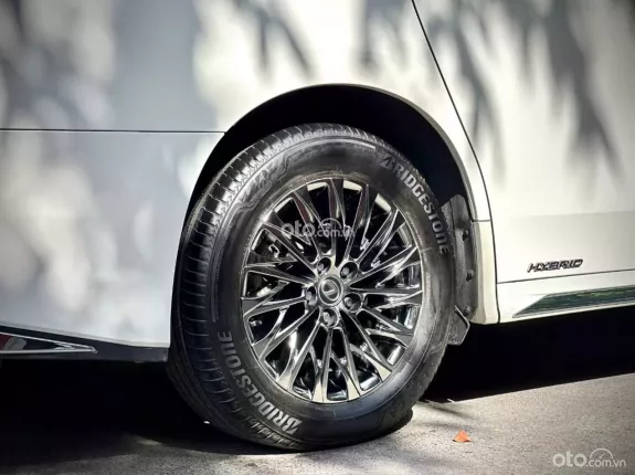 Lexus LM 300h 2020 - Xe MPV Vip