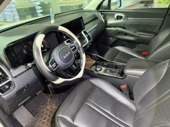 Kia Sorento 2.2 DAT Premium 2022 - Cam kết chất lượng xe zin, không lỗi, hỗ trợ trả góp