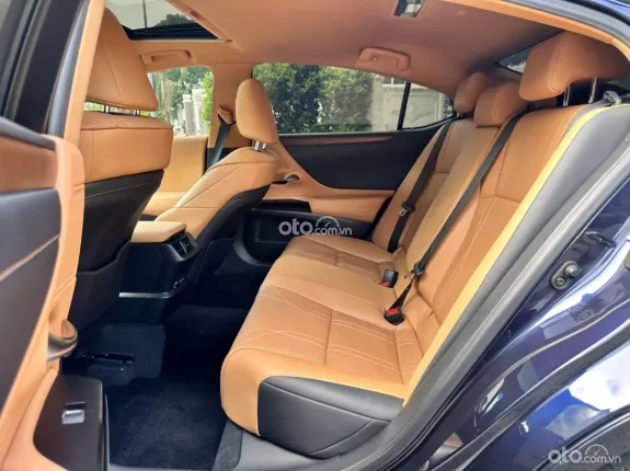 Lexus ES 250 2021 - BAO ĐẬU BANK 70-90% (Ib Zalo tư vấn trực tiếp 24/7)