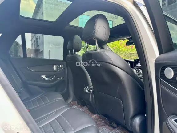 Mercedes-Benz GLC 300 4Matic 2018 - Xe chất lượng đảm bảo, check test bất kỳ đâu