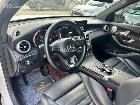 Mercedes-Benz GLC 300 4Matic 2018 - Xe chất lượng đảm bảo, check test bất kỳ đâu