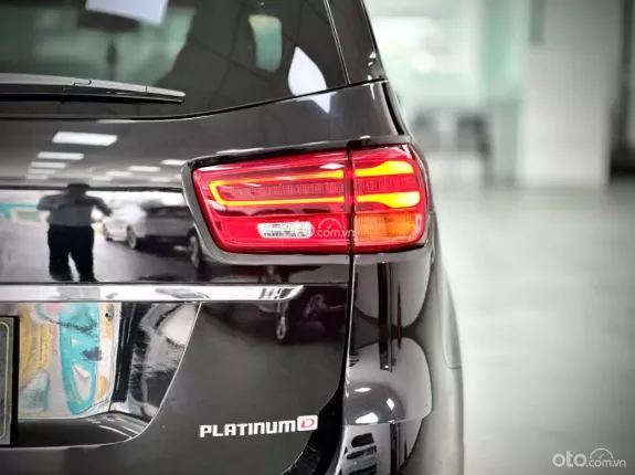 Kia Sedona 2.2 Platinum D 2019 - Model 2020