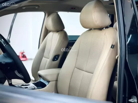 Kia Sedona 2.2 Platinum D 2019 - Model 2020