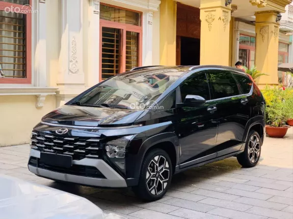 Hyundai Stargazer 1.5 AT Cao cấp 2024 - Phiên bản cao cấp với nội thất sang trọng