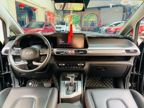 Hyundai Stargazer 1.5 AT Cao cấp 2024 - Phiên bản cao cấp với nội thất sang trọng