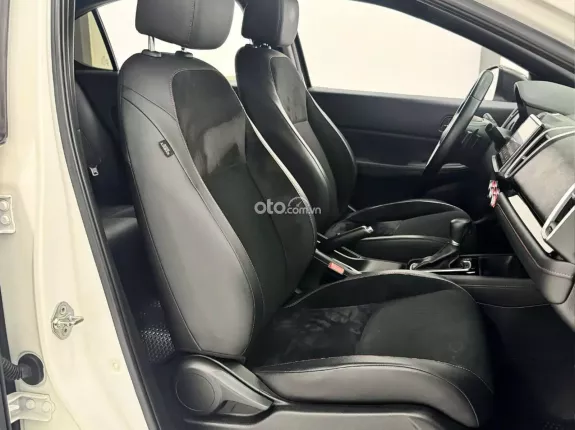 Honda City RS 2022 - Giá rẻ cần bán gấp