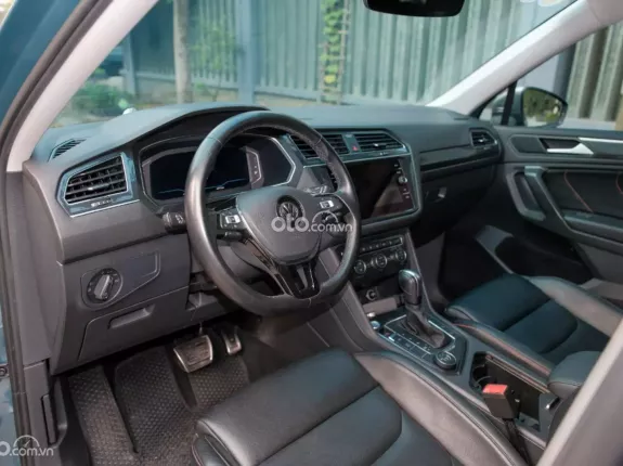 Volkswagen Tiguan Allspace 2021 - Nhập khẩu Mexico