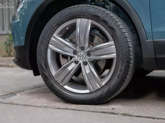 Volkswagen Tiguan Allspace 2021 - Nhập khẩu Mexico