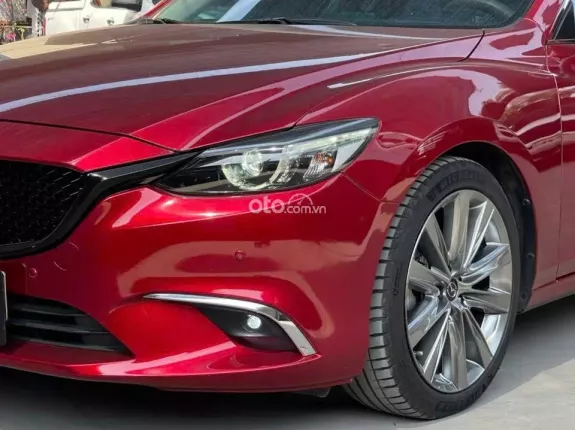 Mazda 6 2.0 Premium 2021 - Cần bán mazda 6 2021 2.0 premium