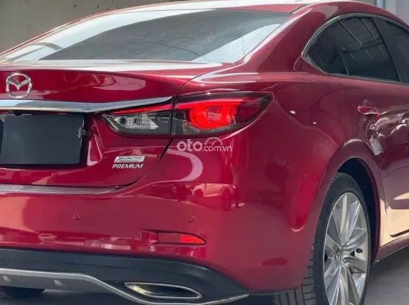 Mazda 6 2.0 Premium 2021 - Cần bán mazda 6 2021 2.0 premium