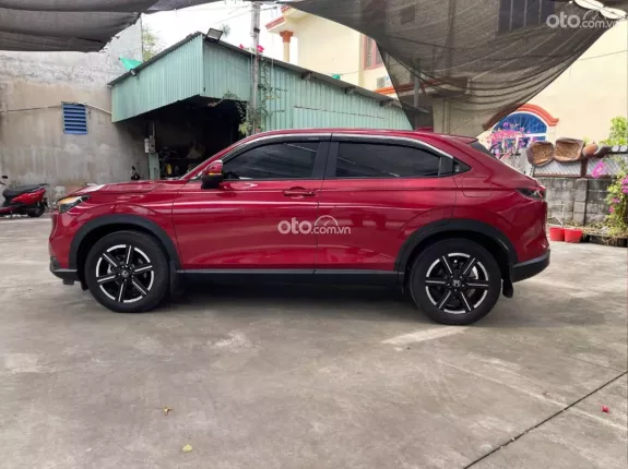 Honda HR-V G 2023 - Xe SUV đỏ cá tính, đời cao, giá cực tốt