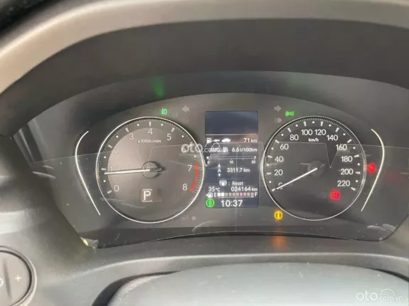 Honda HR-V G 2023 - Xe SUV đỏ cá tính, đời cao, giá cực tốt