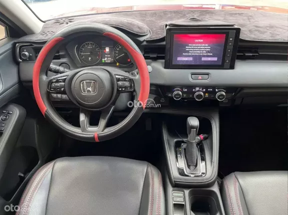 Honda HR-V G 2023 - Xe SUV đỏ cá tính, đời cao, giá cực tốt
