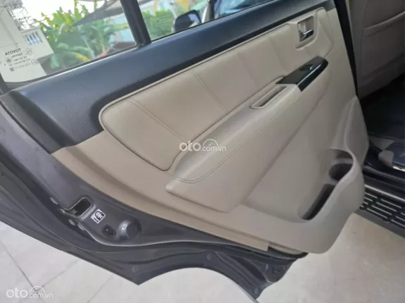Toyota Fortuner 2.7 V 4X2 AT 2014 - SUV 7 chỗ gầm cao giá cực tốt chỉ 399 triệu