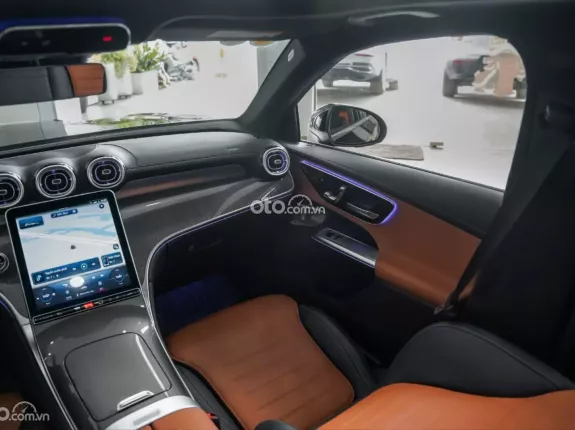 Mercedes-Benz GLC 300 2023 - Mercedes GLC300 4Matic All New bản update V1 siêu lướt 9.000km cực đẹp