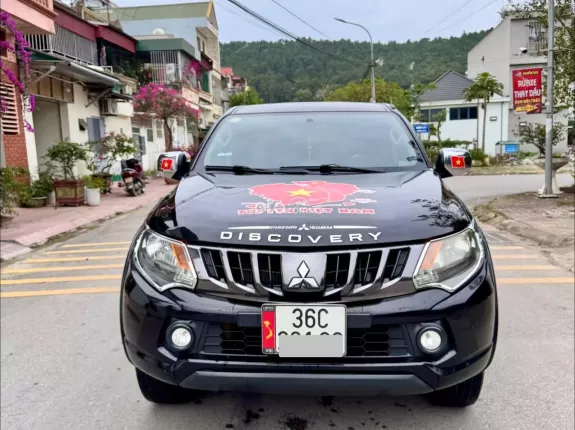 Mitsubishi Triton 4×2 AT 2017 - Xe nhập đẹp không lỗi