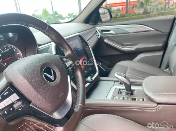 VinFast LUX SA2.0 Tiêu chuẩn 2019 - VinFast Lux SA 2.0 Base 2.0 AT 2019 siêu đẹp