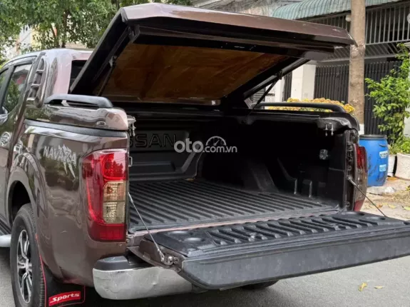 Nissan Navara 2.5 AT 2016 - 82.000 km