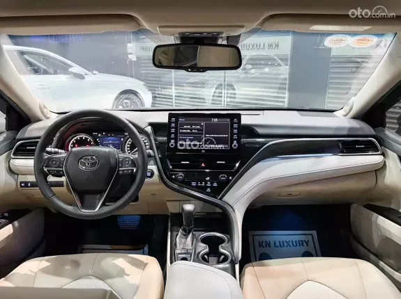Toyota Camry 2.0Q 2022 - Chưa bao giờ hết hot