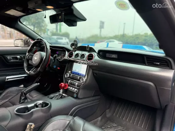 Ford Mustang 2021 - Xe đã lên đồ chơi hơn 300tr, giá cực tốt