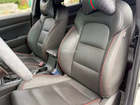 Hyundai Elantra Sport 1.6 2019 - Xe đẹp căng đét