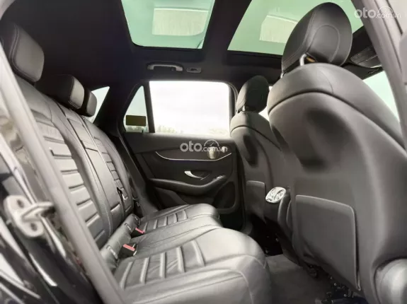 Mercedes-Benz GLC 300 4Matic 2021 - Xe đẹp bảo dưỡng định kỳ, 1 chủ HP từ mới