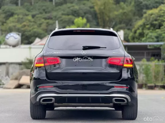 Mercedes-Benz GLC 300 4Matic 2021 - Xe đẹp bảo dưỡng định kỳ, 1 chủ HP từ mới