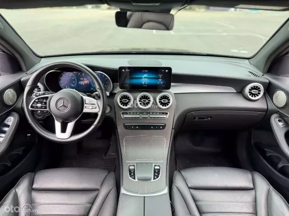Mercedes-Benz GLC 300 4Matic 2021 - Xe đẹp bảo dưỡng định kỳ, 1 chủ HP từ mới